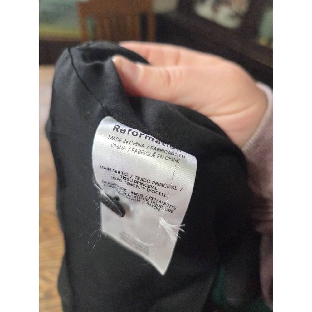 Reformation Black Tate Halter Top in Size 2 - Picture 3 of 4
